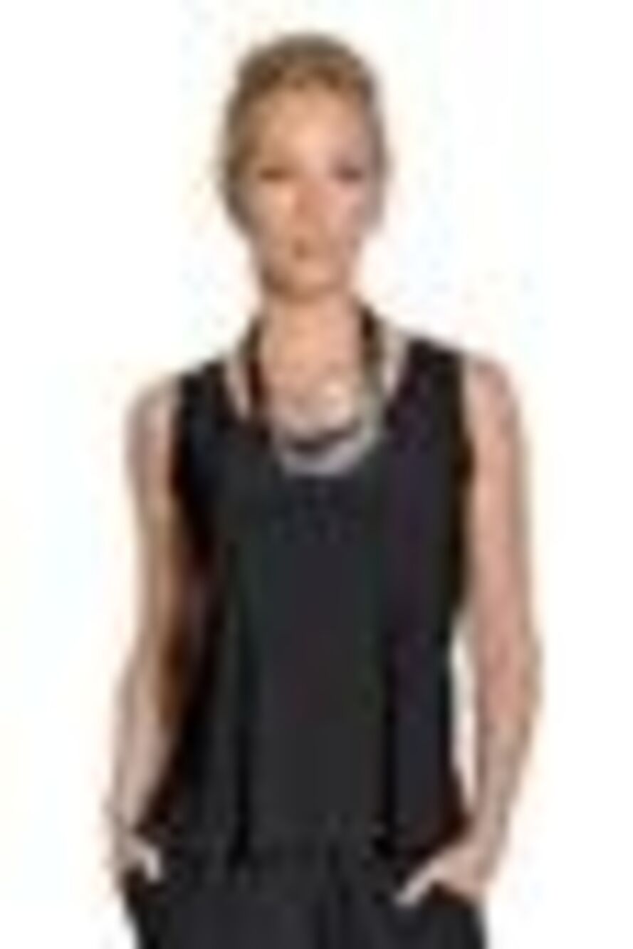 IC Collection Scoop Neck Sleeveless Layering Tank